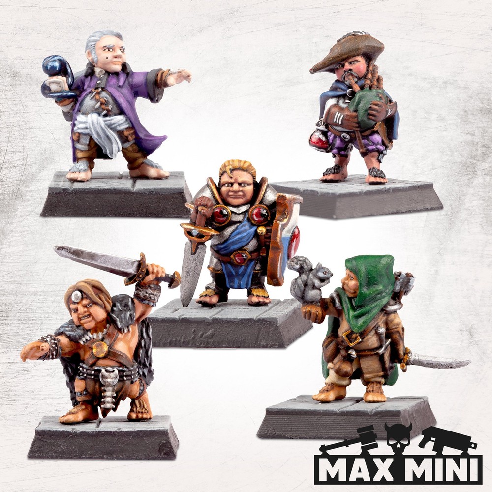 MaxMini BNIB Traditional Halfling Adventurers