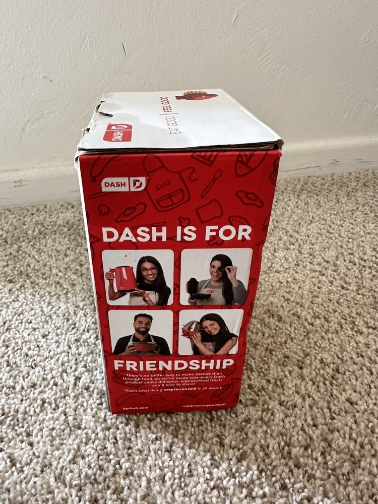 DASH MINI WAFFLE MAKER - RED,4 Inch,DMW001RD