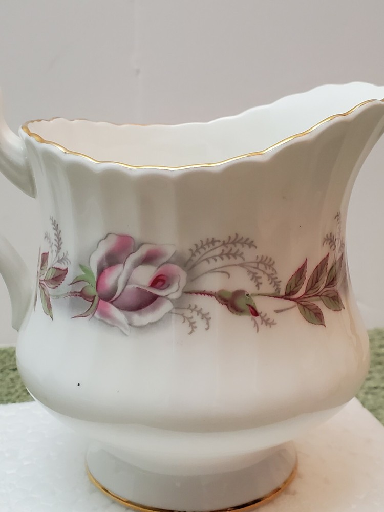 PARAGON CREAMER...ROSE BALLET PATTERN