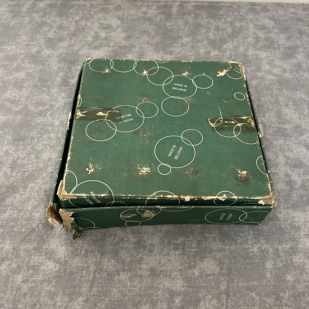 Vintage Striped Pool Ball Set w/ Original Box – 2¼″ Regulation Size (Missing #2)
