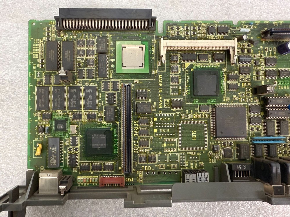 FANUC A16B-3200-0412 /07A PCB - R-J3iB Main CPU USED