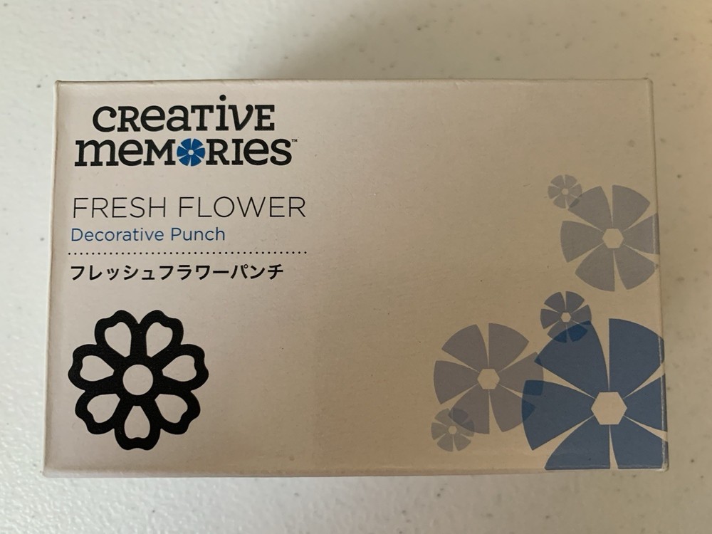 Creative Memories Decorative Punch - Fresh Flower
