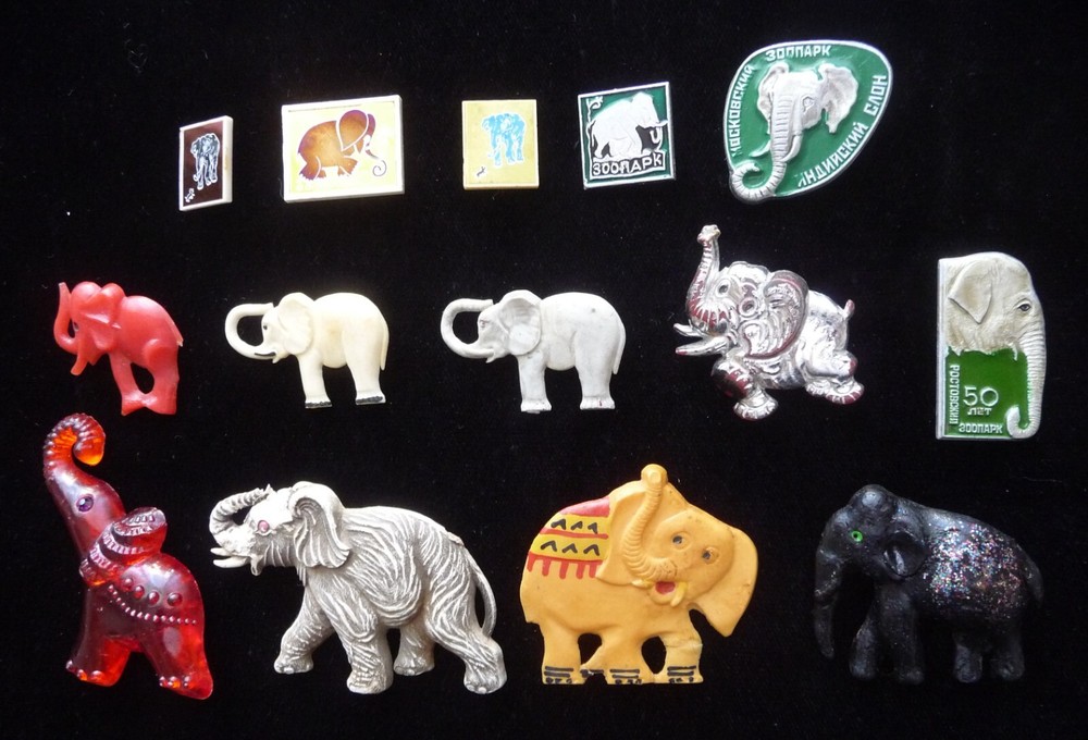 Set 17 USSR Soviet Badge  Zoo Elephant