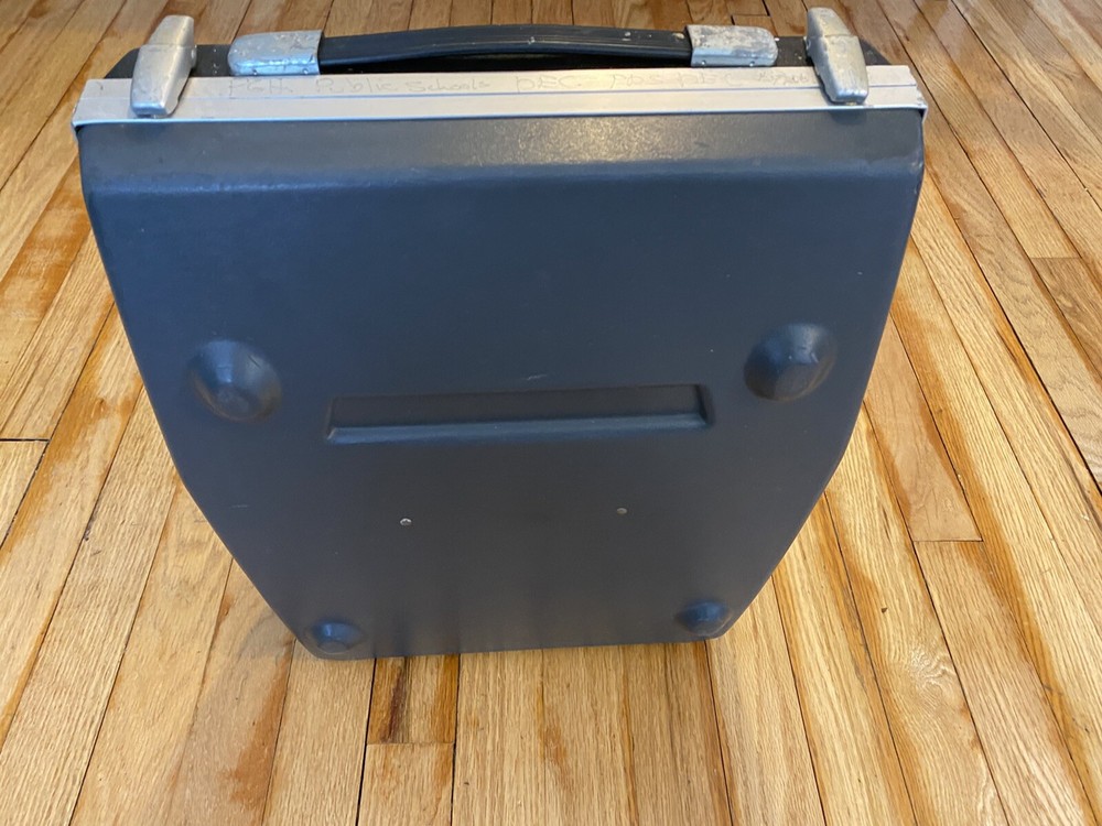 Beltone Model 119 Audiometer (3)