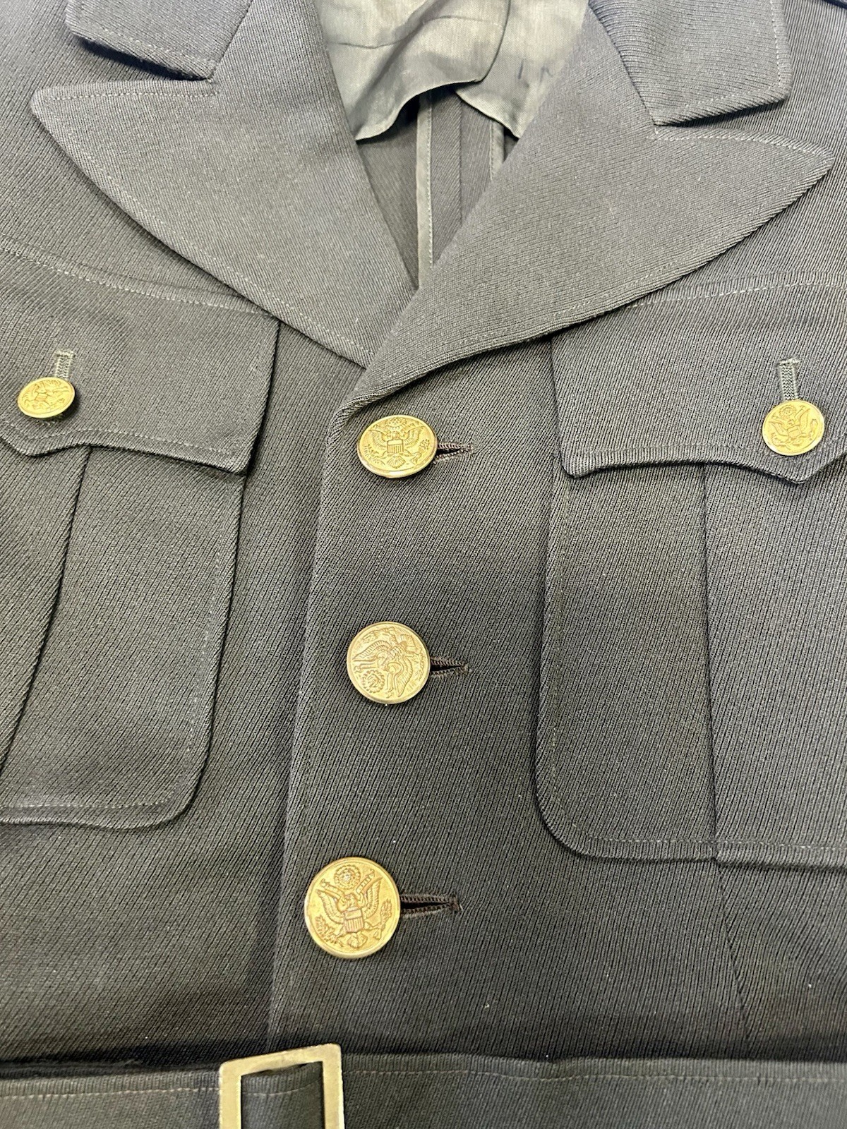 ORIGINAL WWII US ARMY OFFICER CLASS A DRESS JACKET 33 S
