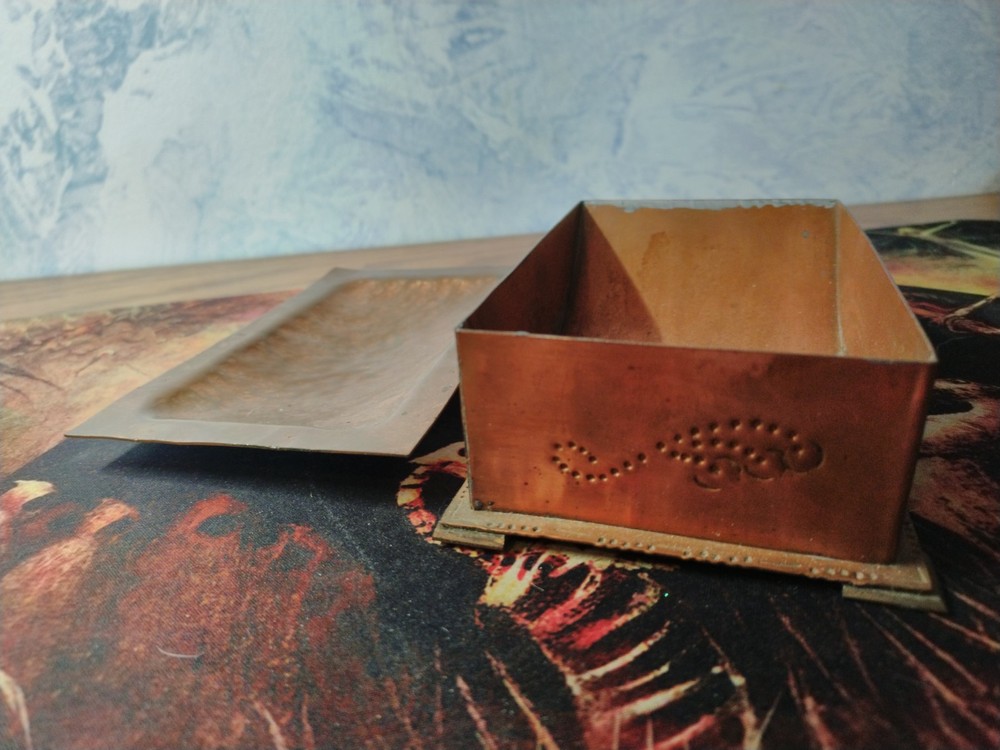 Vintage Hammered Copper Tobacco Box