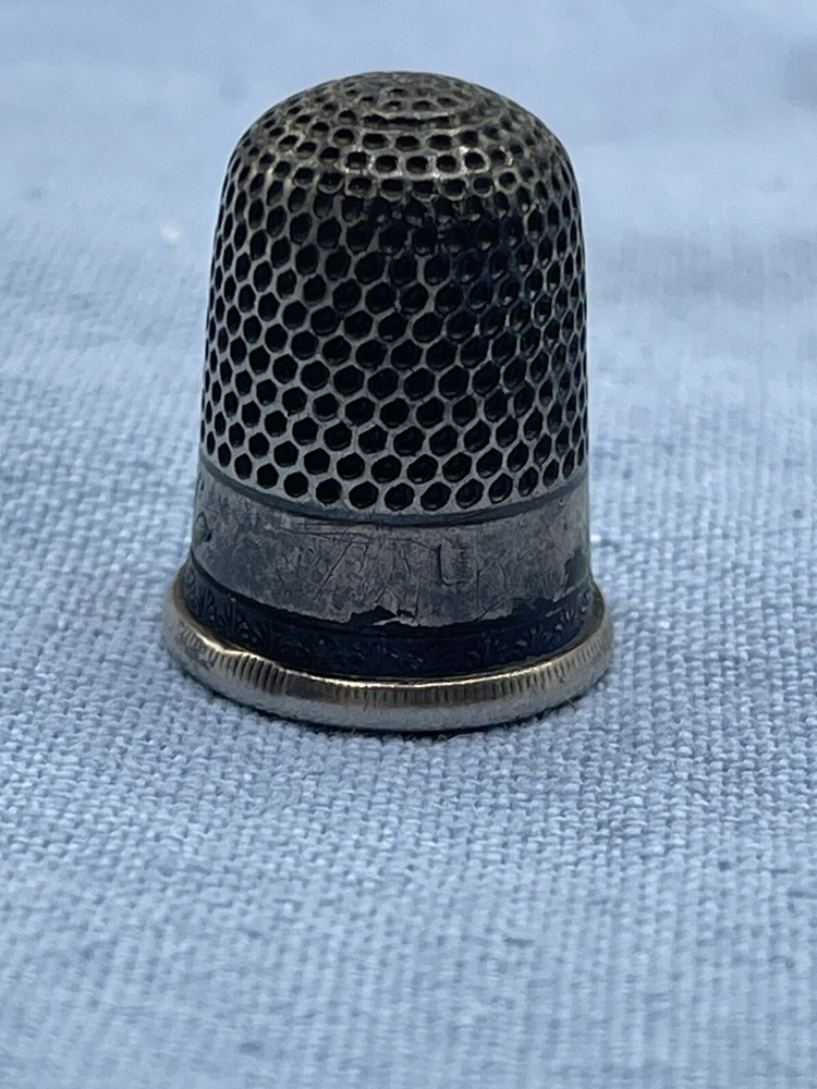 Antique Thimble Set Silver Engraved Initials # 1 S.A. & # 6 A.L.E