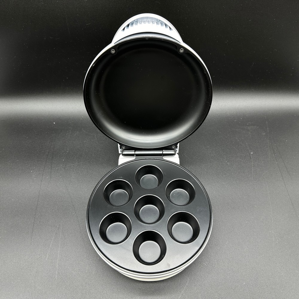 (Open Box) The Original Fast Mini Cupcake Maker MCM-1