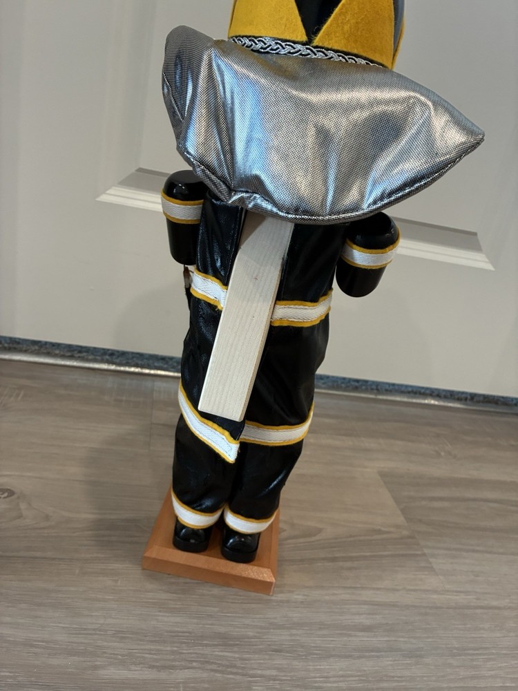 Steinbach SIGNED ES 1785 Ltd Edition Fire Fighter Nutcracker COA