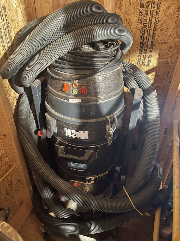 National Flooring DL2000 Dust Collector