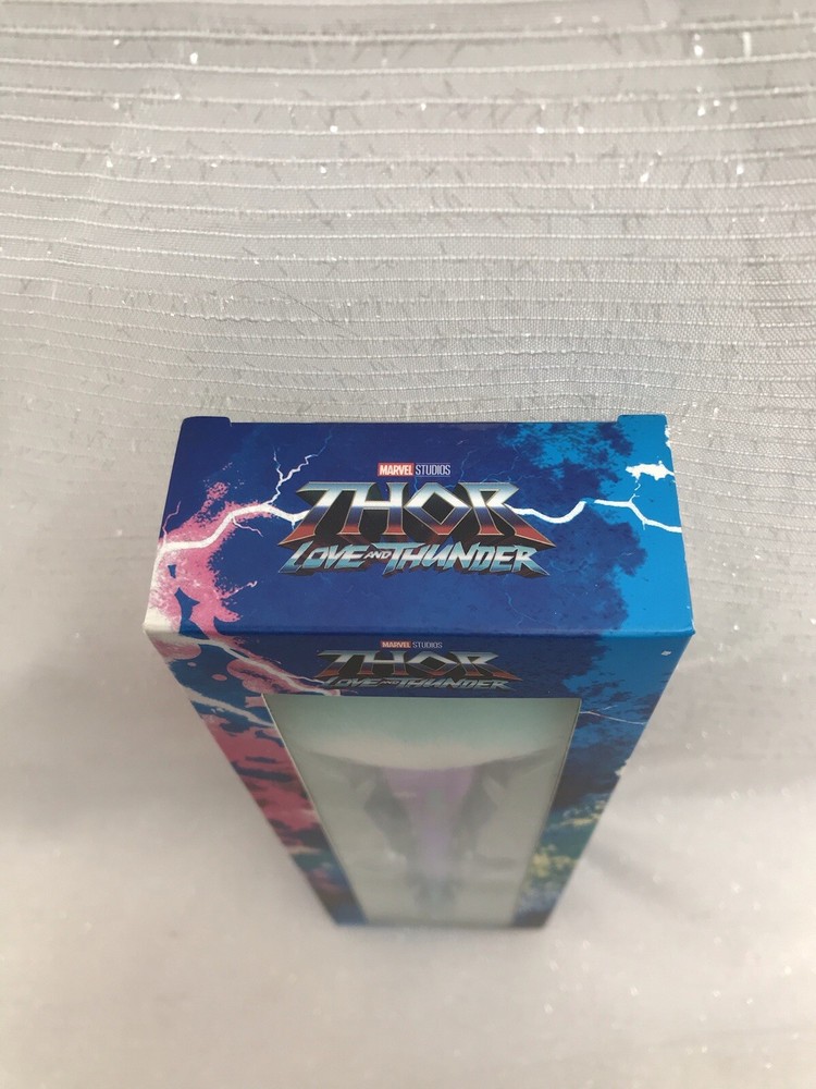 NEW Powder Makeup Brush Marvel Studios’ Thor Love & Thunder Chris Hemsworth