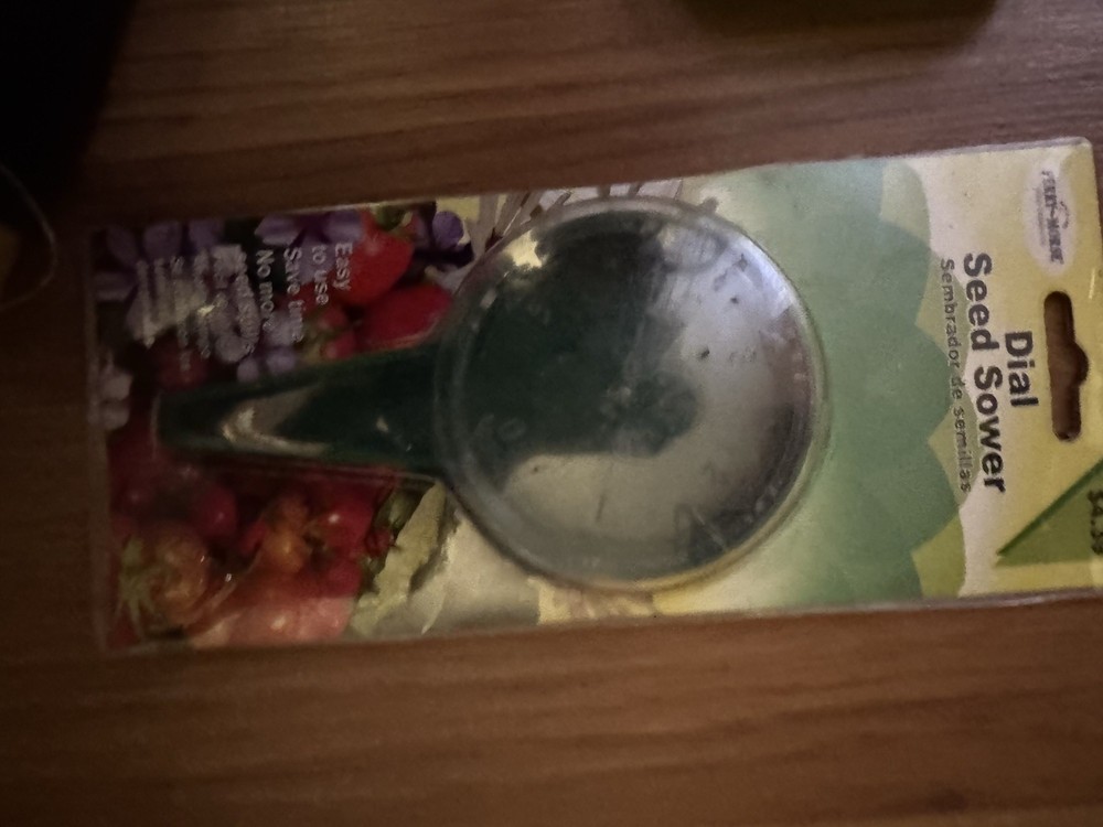 Great Value !! Spring Seed Planting /Tool Kit.