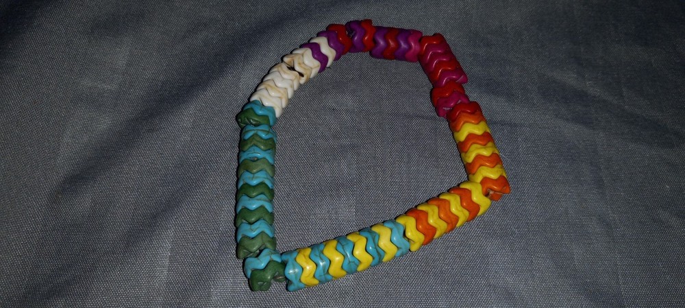 Interlocking Clay Bead Beacelet