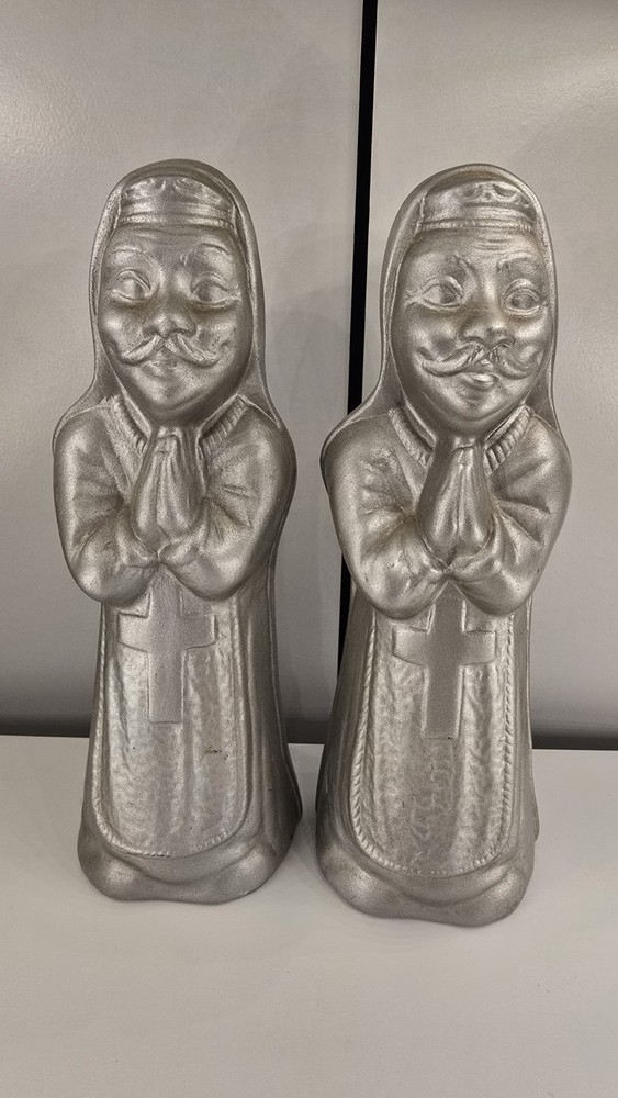 Vintage Oversized Ceramic Medieval Chess Piece Set No Board ~6” Tall