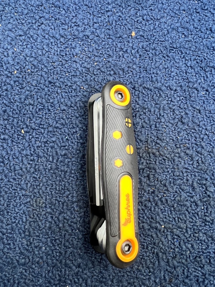 Euphree Multi-Function 8 In 1 Folding Hex Key Wrench