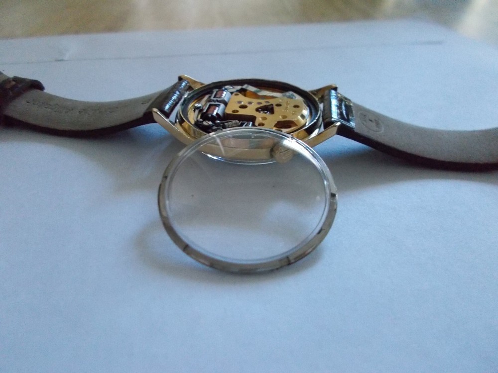 3 ACCUTRON 218 CLEAR EXHIBITION CASE BACK W/ RINGs