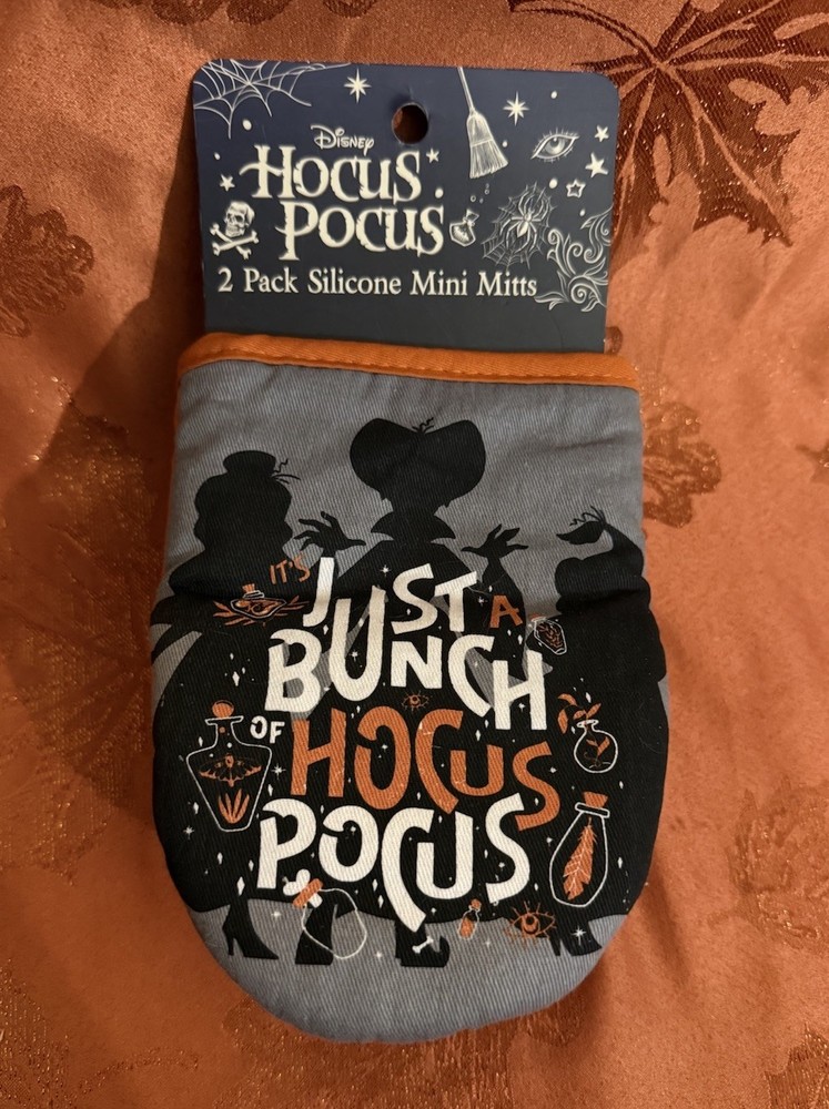 Disney Hocus Pocus 2 Pack Silicone Mini Mitts New!