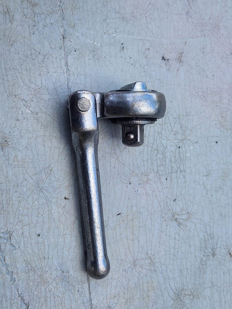 CHROME VANADIUM 1/2” DRIVE 6" LONG FLEX HEAD RATCHET