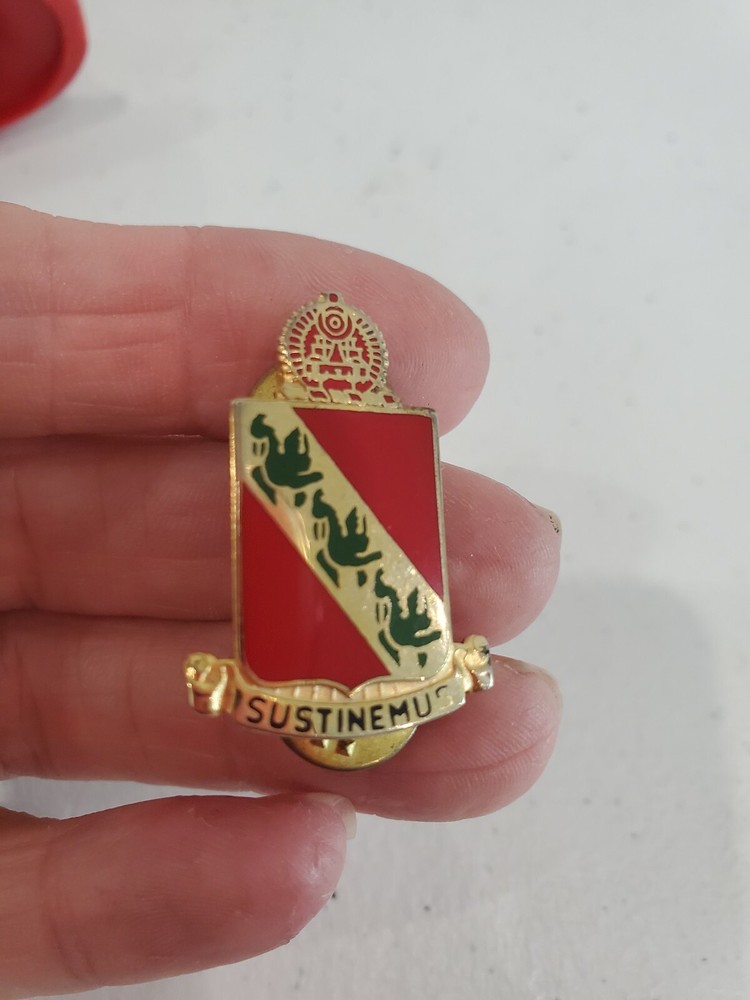 Challenge Coin Sustinemus Pin