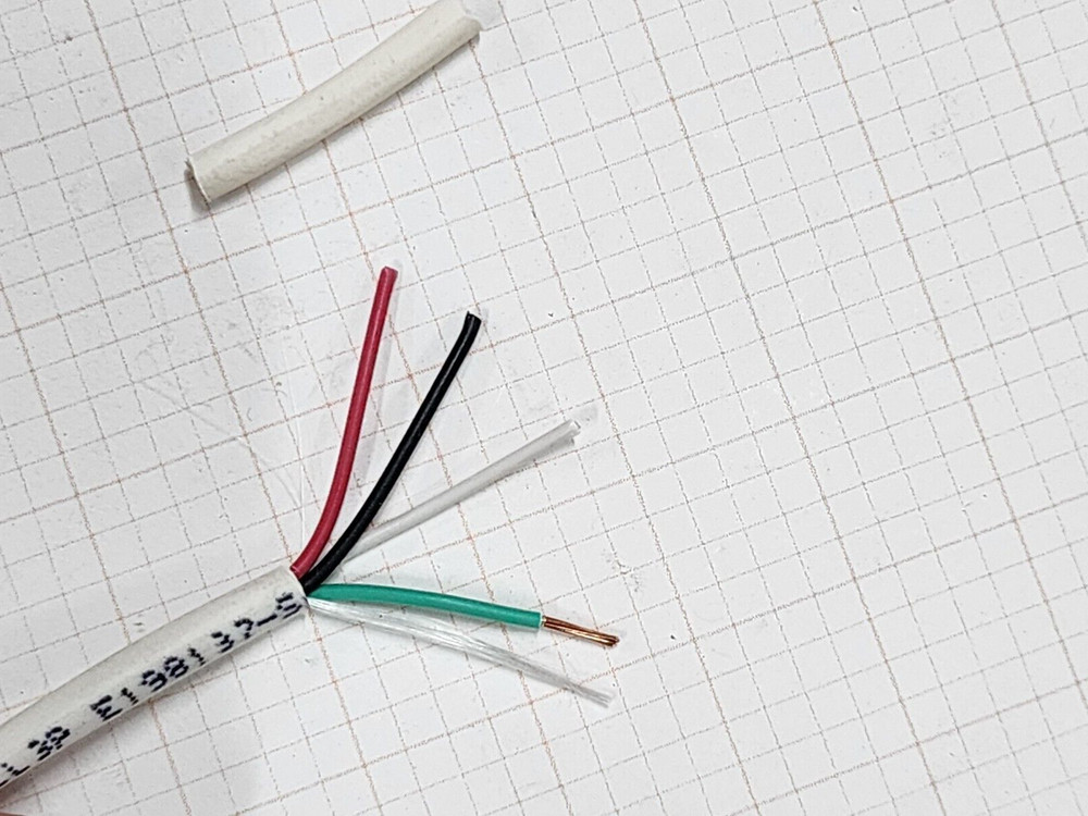 Structured Cable Products/SCP 22/4C Security/Control Cable Plenum White /100ft