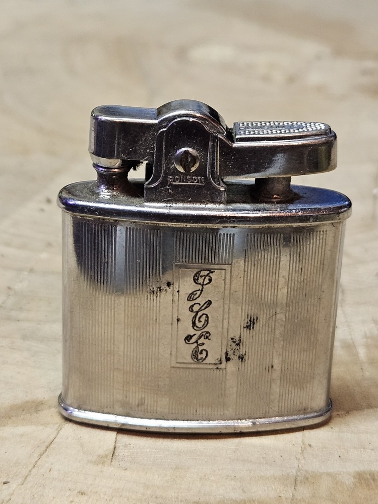 Vintage Ronson Lighter brushed Silvertone Standard Engraved - Untested