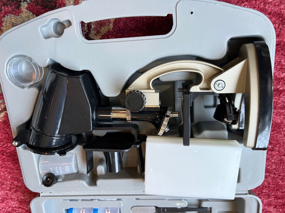 GeoVision MicroProElite Micro Pro Elite Microscope EI-5302 Kit Set w Case Age 8+