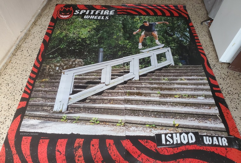 Banner Spitfire wheels Zumiez Read Description Please, Damage , double sided