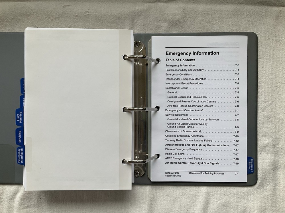 CAE SimuFlite Beechcraft King Air 200 Cockpit Reference Handbook