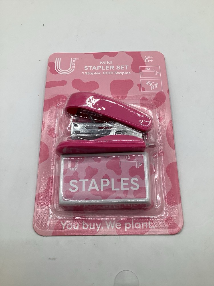 Stapler With Staples Unopened Package