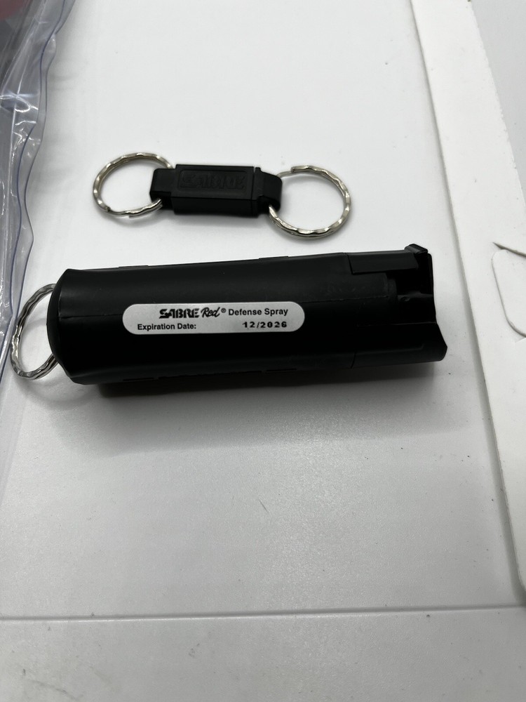 Sabre Pepper Spray, 15 Grams, Quick Release Key, M2