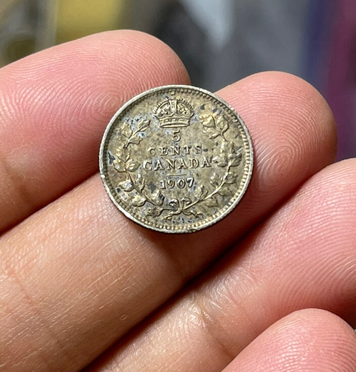 1907 Canada 5 Cents Silver Coin
