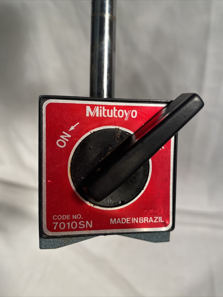MITUTOYO MAGNETIC BASE, MODEL 7010SN ON-OFF SWITCH