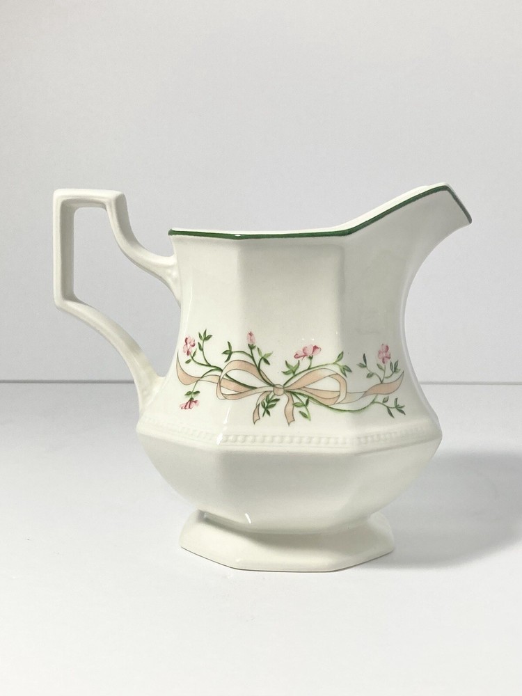 Johnson Brothers “Eternal Beau” 5-Piece Ceramic Dinnerware Serving & Hostess Set