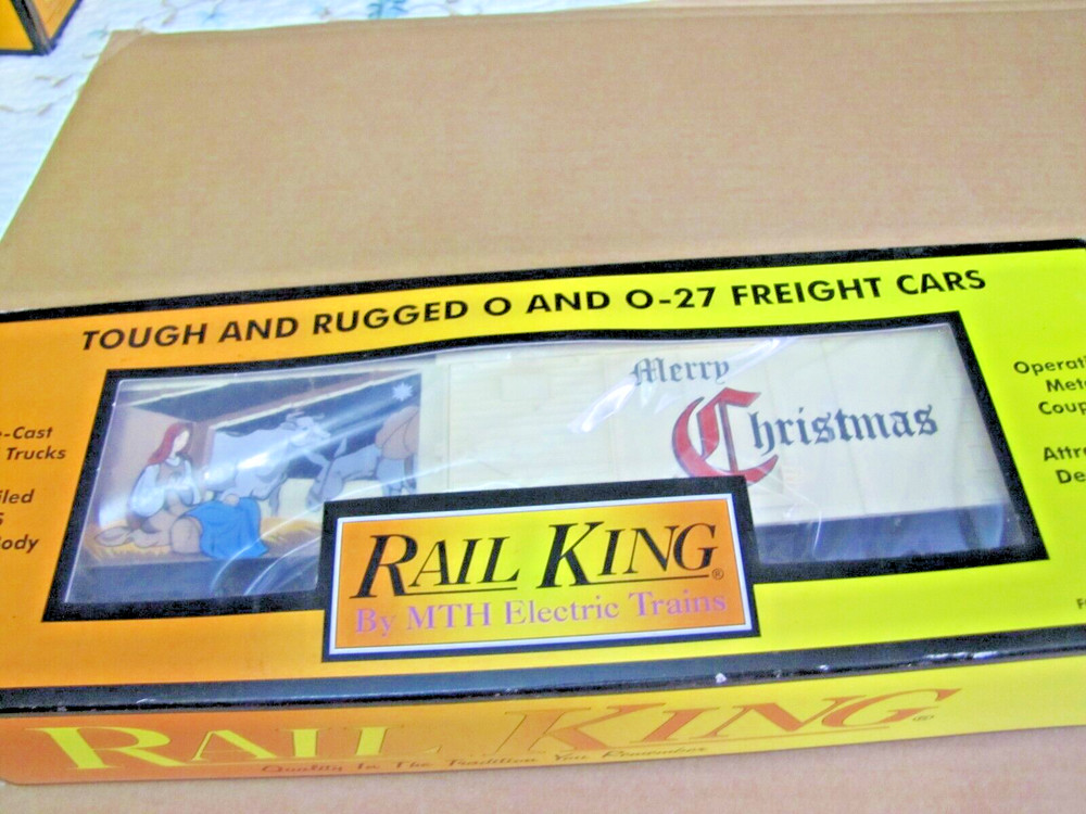 Rail King 30-74183--2004 Holiday Box Car