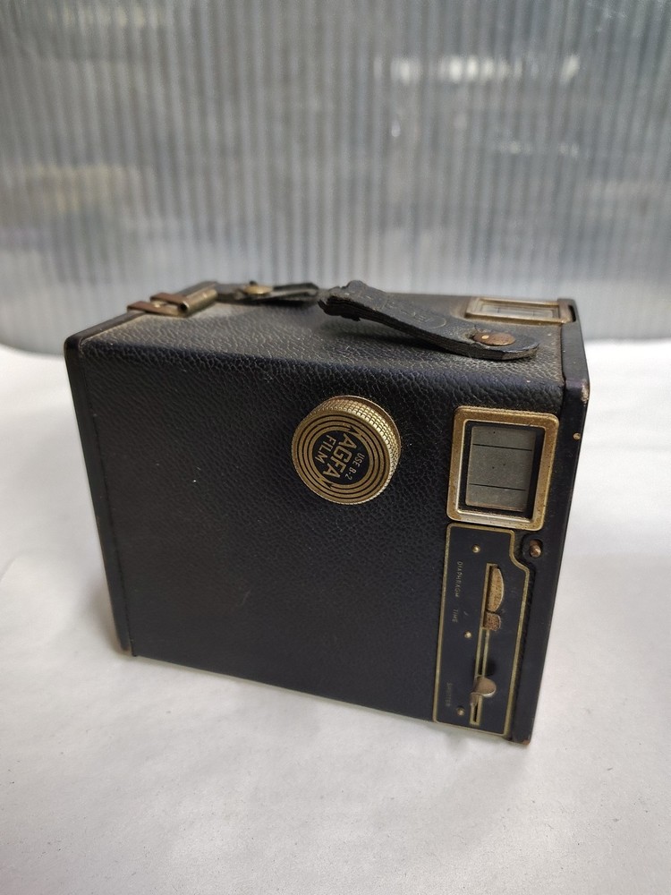 Vintage Agfa Ansco Shur Shot Box Camera