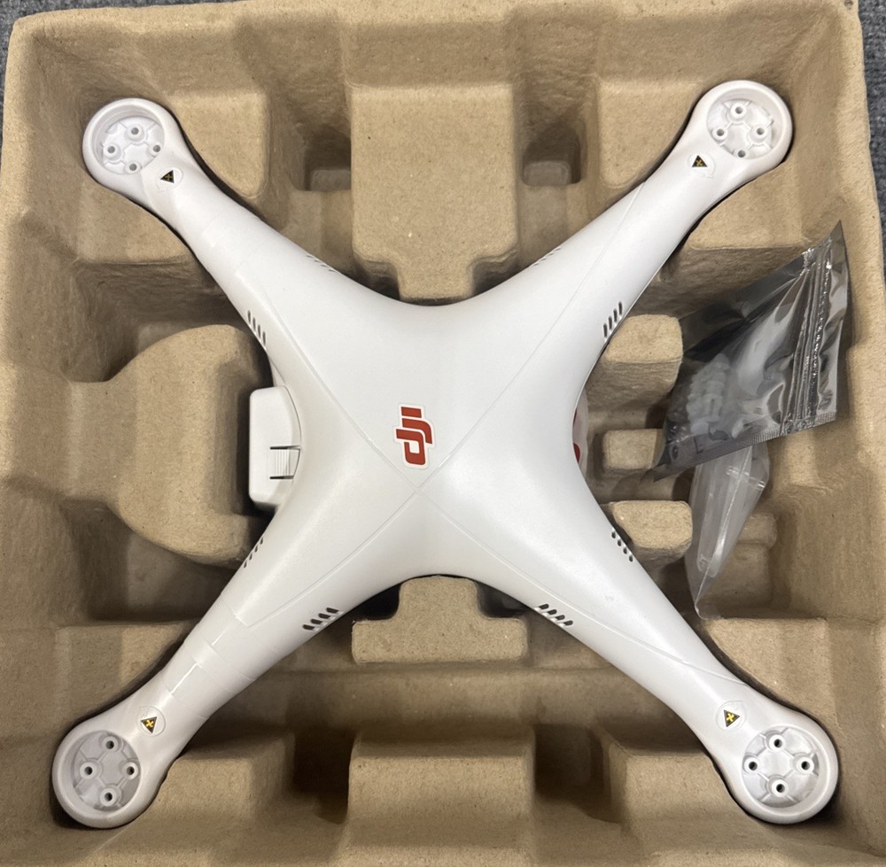 DJI-PHSHL DJI PHANTOM REPLACEMENT UPPER/LOWER BODY SHELL Part No 8