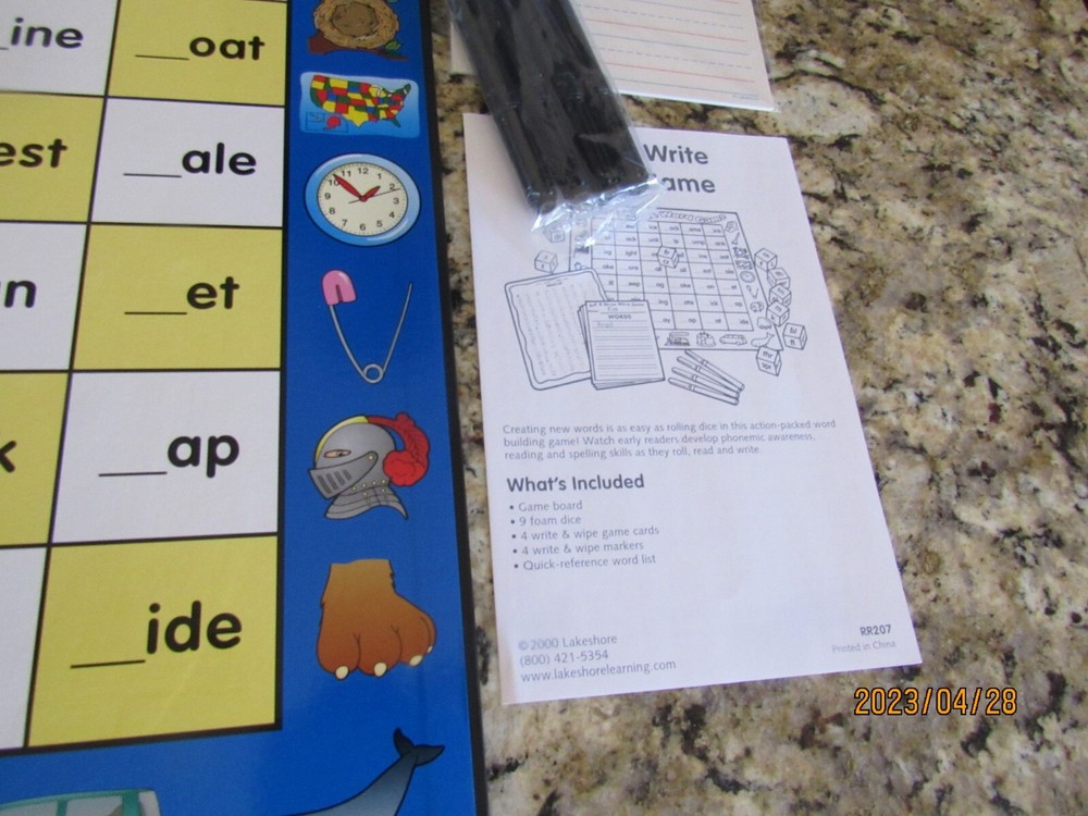 Lakeshore Learning- Roll & Write Word Game-Jumbo Dice-Word Building-2000