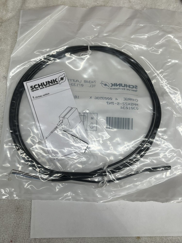 New Schunk Sensor 0301034. MMSK22-S-PNP (FRTOP)