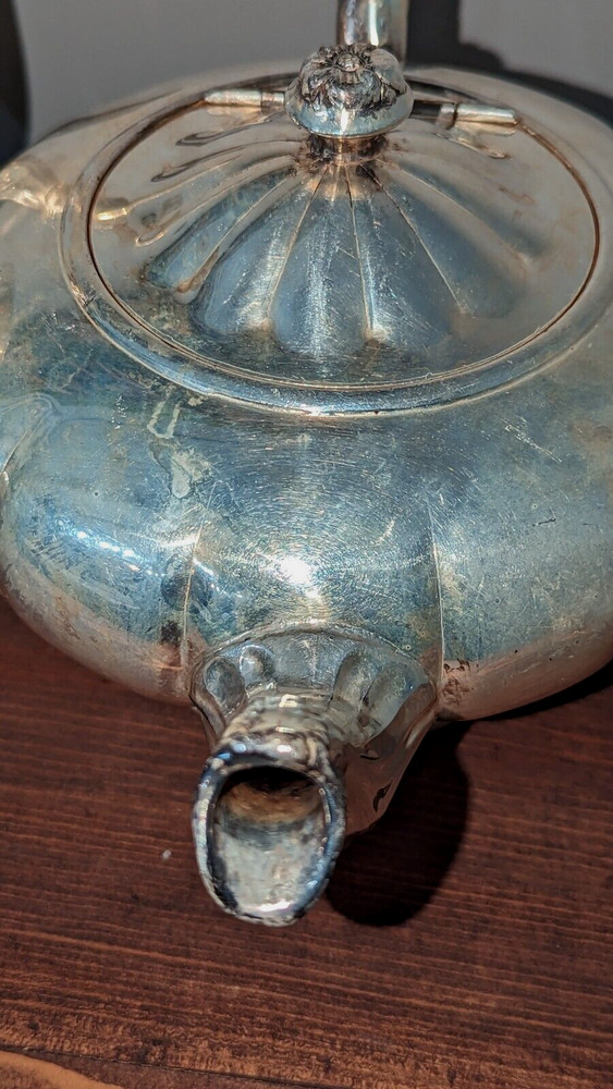 Marlboro Plate Silver Coffee Pot and Tea Pot