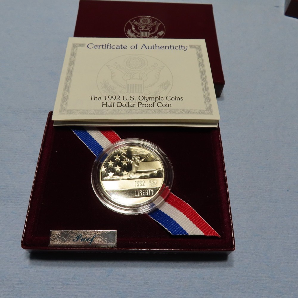 1992 OLYMPICS COMMEMORATIVE PROOF + UNCIRCULATED CLAD HALF DOLLAR COINS BOX COA