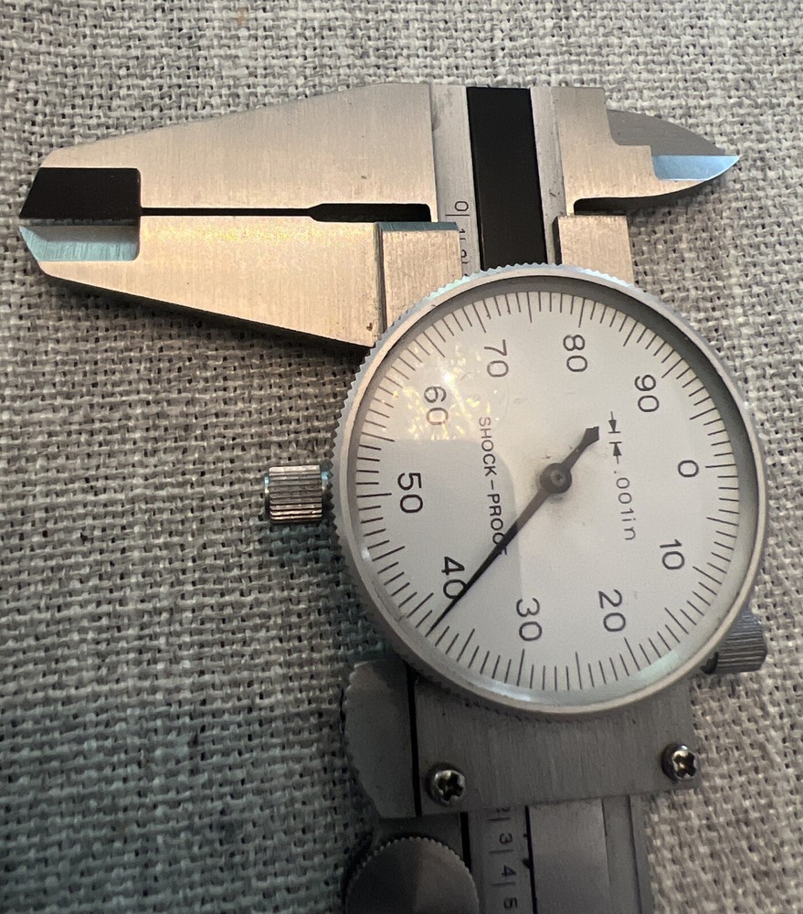 DIAL CALIPER Shockproof .001 NICE