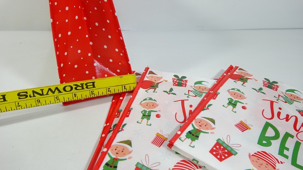 Assorted Christmas Small Peanuts & Medium Christmas Holiday Plastic Gift Bags