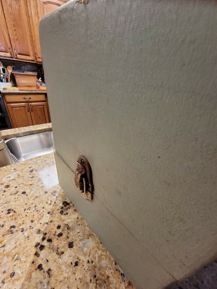 Vintage Argus 300 Automatic Slide Projector