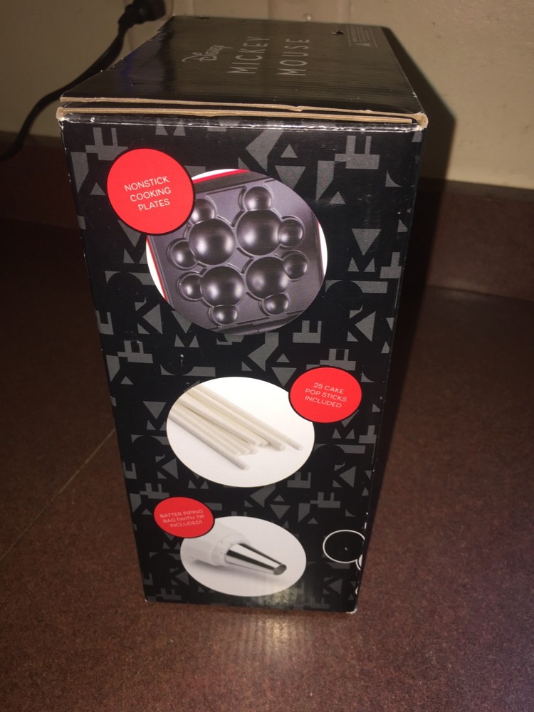 NEW DISNEY CAKE POP MAKER MICKEY MOUSE CAKE POPS WITH STICKS