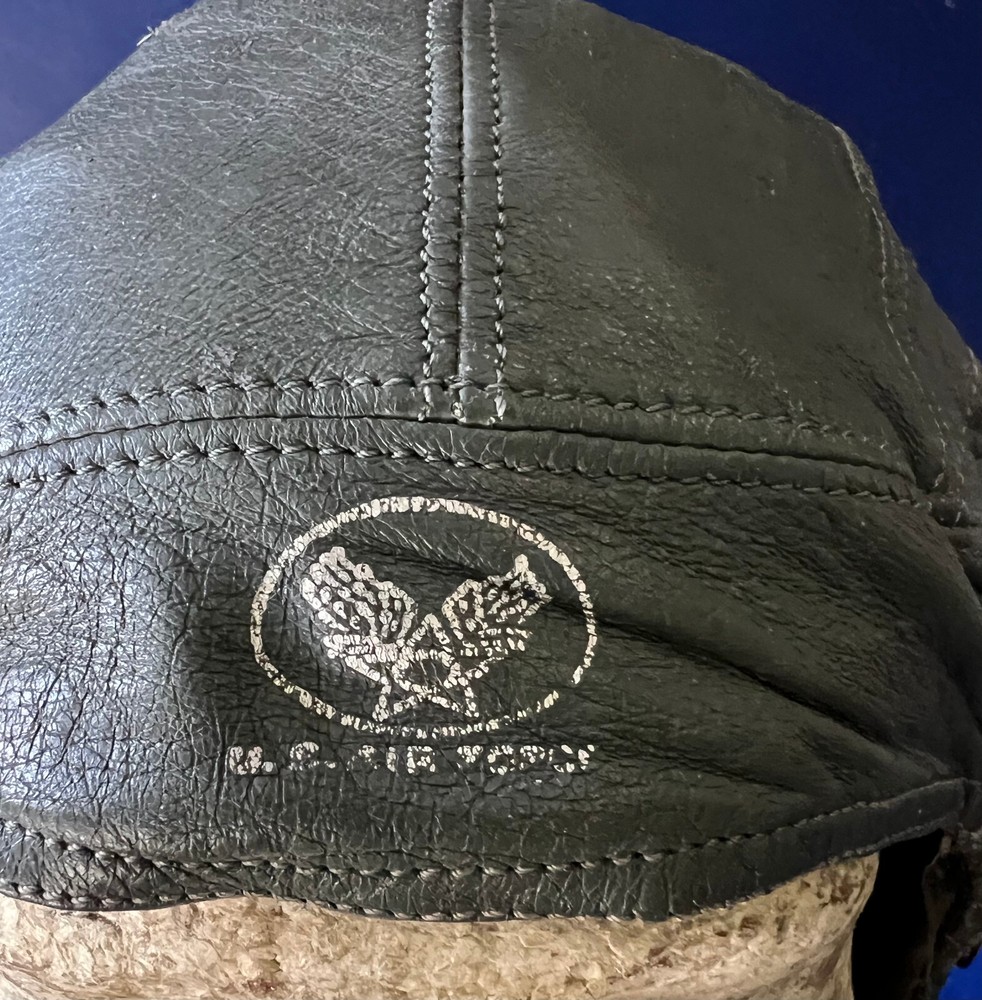 AIR FORCE TYPE A-13 LEATHER FLYING HELMET SIZE LARGE- SAC
