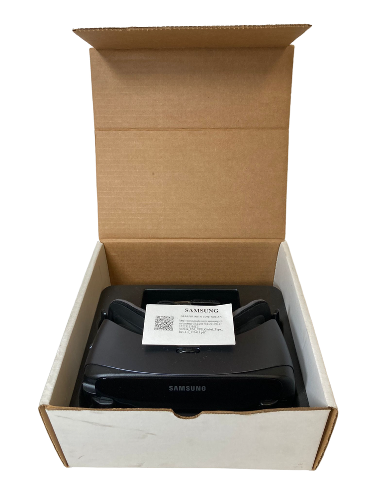 Samsung Gear VR with Controller