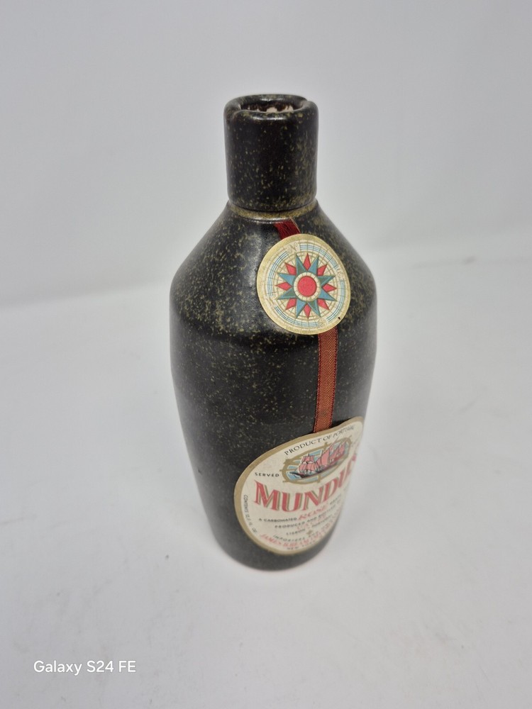 Mundus Bottle