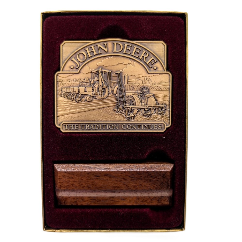 John Deere 1997 Calendar Medallion