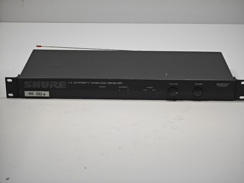 Shure L4 Diversity Wireless Receiver - Used, Fully Functional