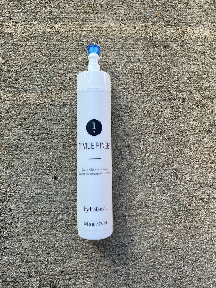 Hydrafacial Rinseaway Complete  (formerly Device Rinse) 8 oz exp 10/27